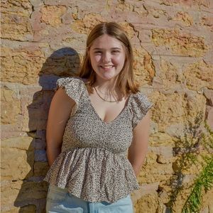 Meet your Posher, Laci